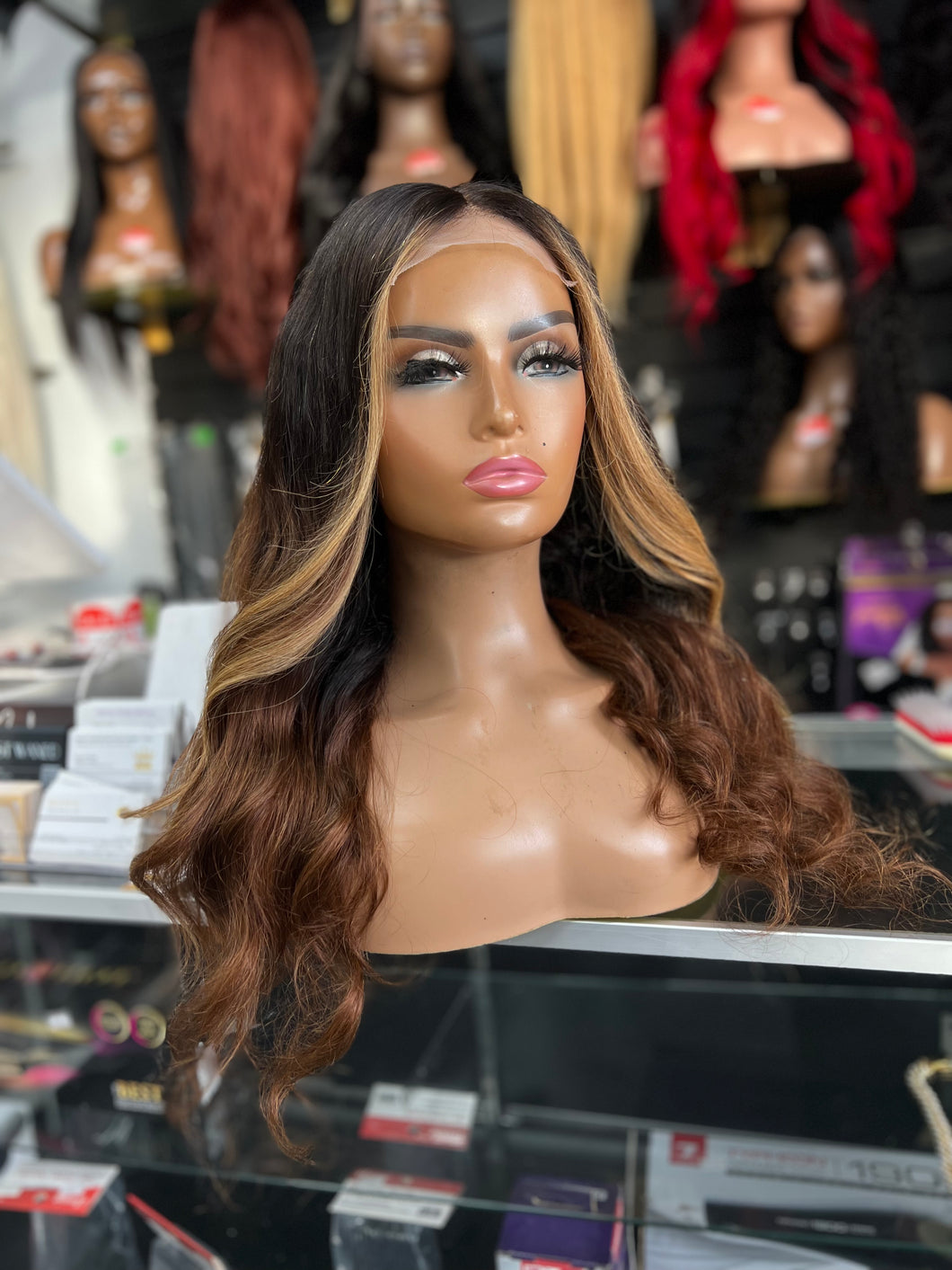 Blonde/brown highlight body wave closure wig