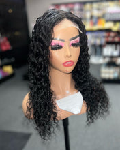 Load image into Gallery viewer, Deep Wave/Curly 4x4 Closure Wig
