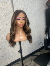 Load image into Gallery viewer, Brown/blonde body wave highlight lace closure wig
